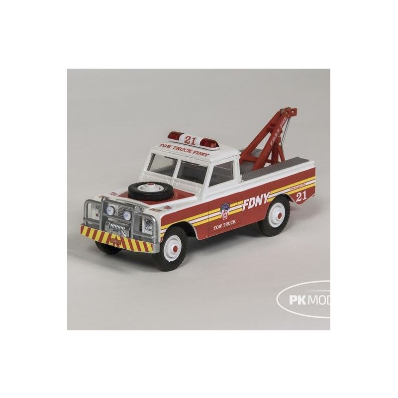 Monti System MS 1275 - F.D.N.Y. Tow Truck II. 1:35 - Stavebnice